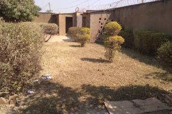 VENTE DUNE GRANDE PARCELLE 